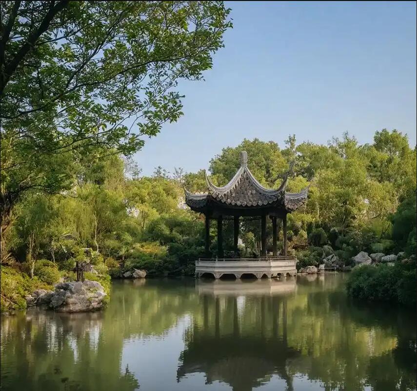 麻章区雨真建设有限公司